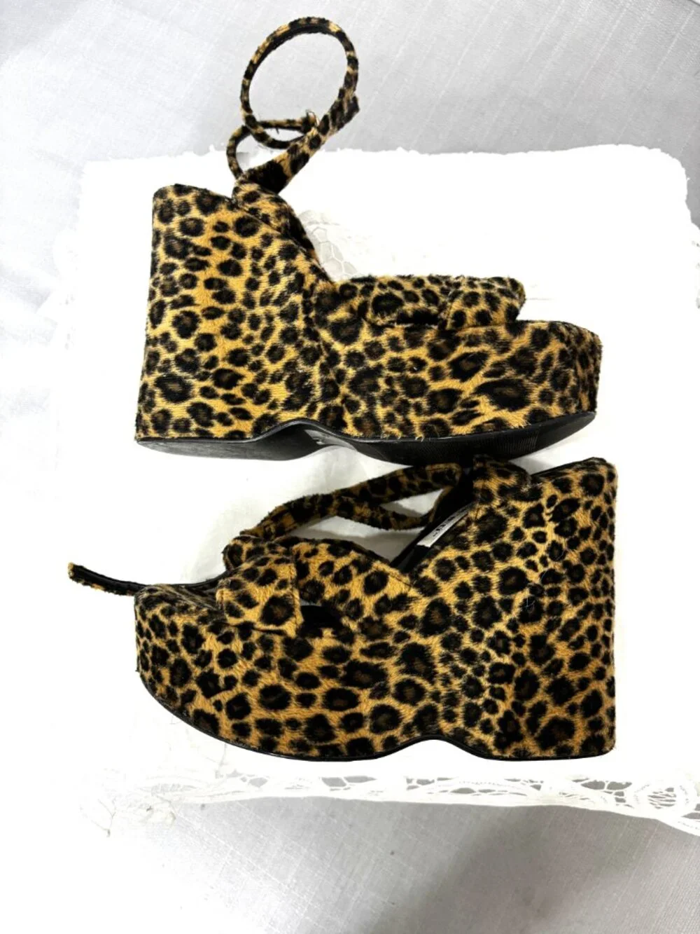 Classified Leopard Fur Platform Shoes 60’s – 70’s style Vintage Sz 6.5